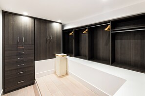 Villa (3 Bedrooms) | Exterior