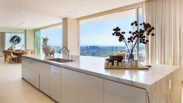 Apartamento (5 Bedrooms) | Fachada