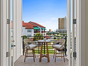 Interior - 3012 Emerald Coast B | Community Pool, Game Room + 0.3 Miles To Beach (Panama City Beach)