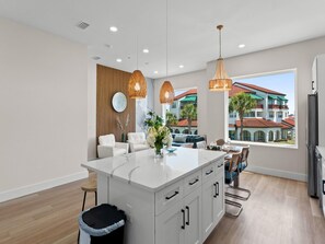 Interior - 3012 Emerald Coast B | Community Pool, Game Room + 0.3 Miles To Beach (Panama City Beach)