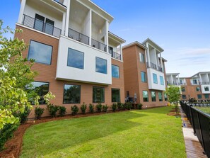 Exterior - 3012 Emerald Coast B | Community Pool, Game Room + 0.3 Miles To Beach (Panama City Beach)