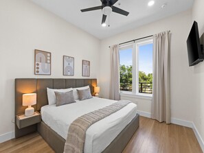 Room - 3010 Whispering Sand A | Luxe Home, Near Beach, Lagoon + Gulf Views (Panama City Beach)