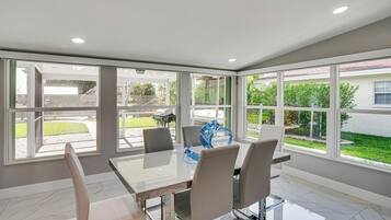 Rumah (2 Bedrooms) | Interior