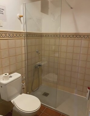 Dusj og håndklær
