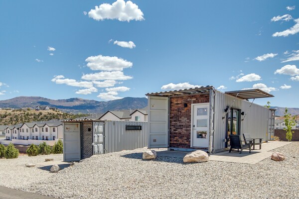 Mtn Views & Trail Access! 2-unit Cedar City Escape - Cedar City, UT