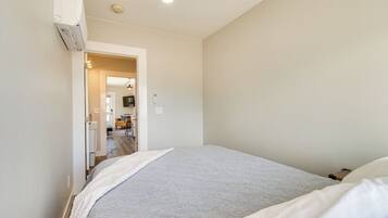 Casa (2 Bedrooms) | Interior
