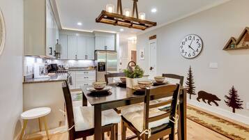 Apartment (3 Bedrooms) | Interior