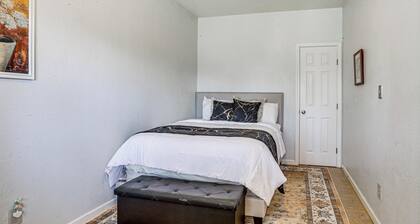 Triple-unit Galt Escape Near Lodi Vineyards!