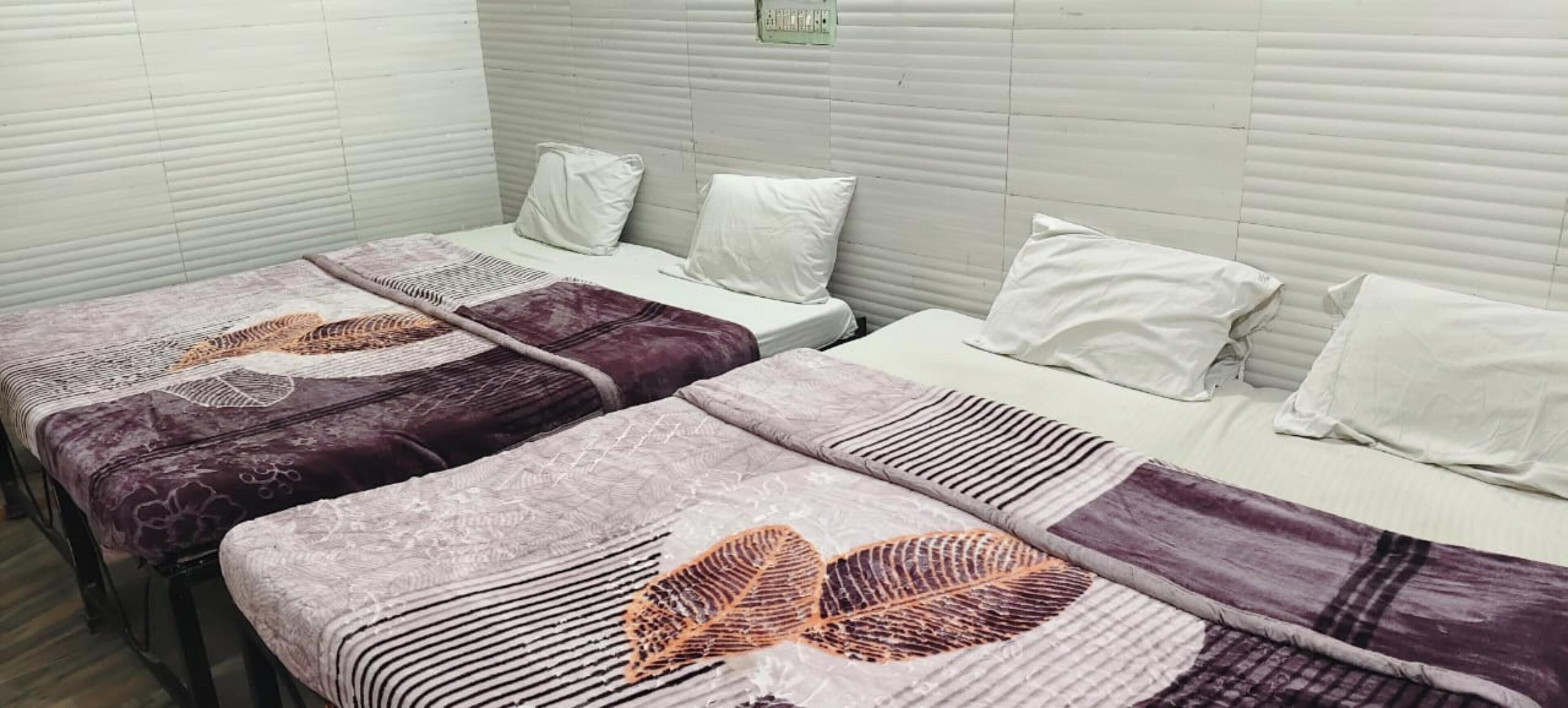 Kamar Quadruple, pemandangan kota | Meja kerja dan Wi-Fi gratis