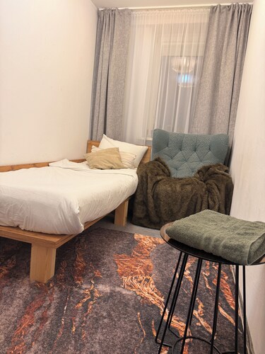 Sloth Room W.01.S  - Bedroom with with a shared bathroom in Warszawa
