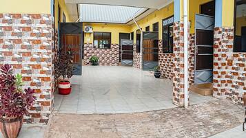 Deluxe Double Room | Property grounds