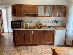 Private kitchen - Vrbo Property (Tuczenko)