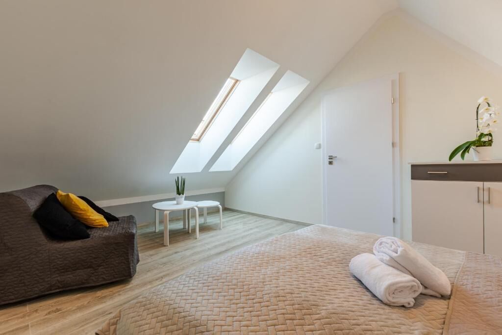 Apartamento luxo, sacada, vista para a cidade | Ferros/tábuas de passar roupa, Wi-Fi de cortesia