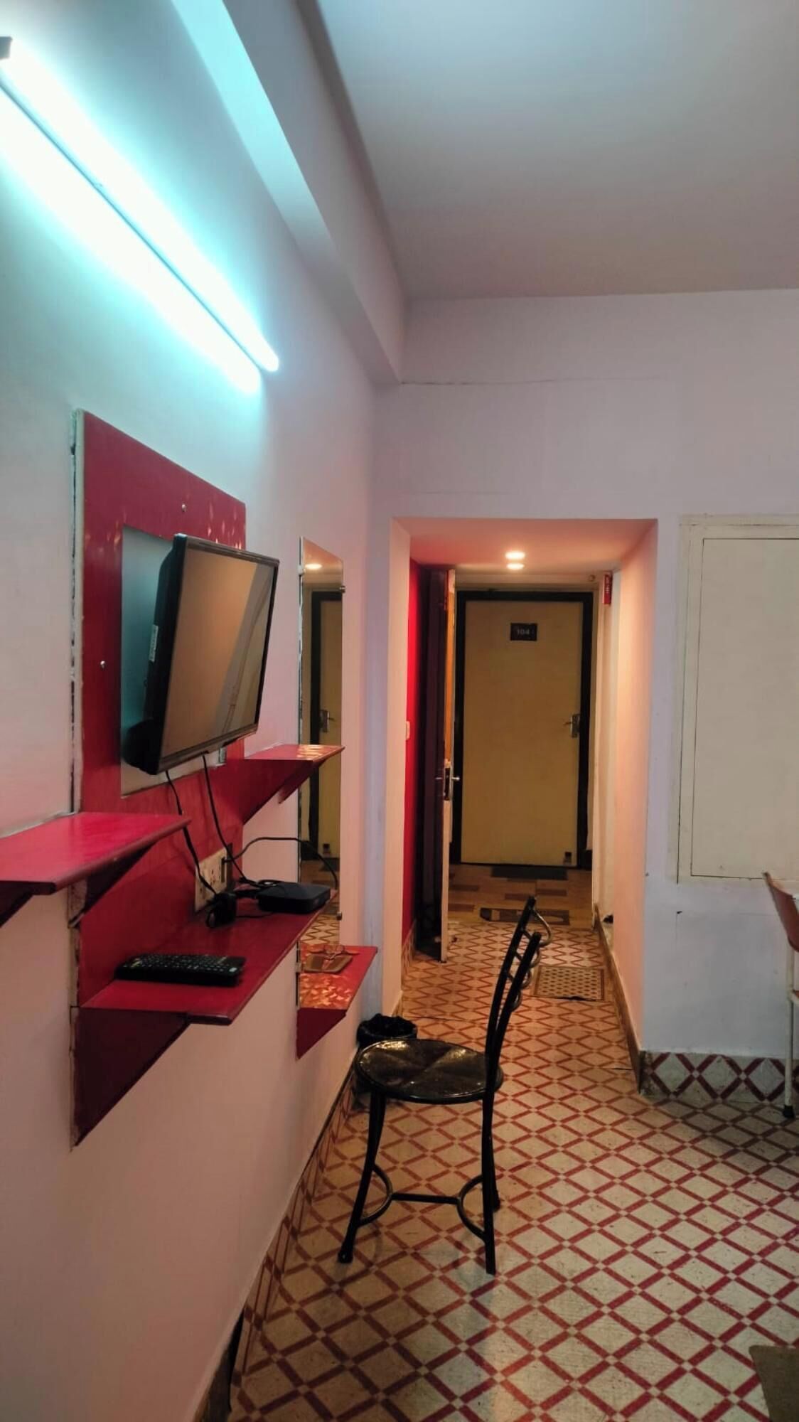 Quarto casal standard, vista para a cidade | Escrivaninha, Wi-Fi de cortesia