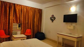 Room - Travel Meerut Inn  (Meerut)