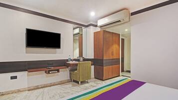 Minibar, in-room safe, blackout drapes, soundproofing