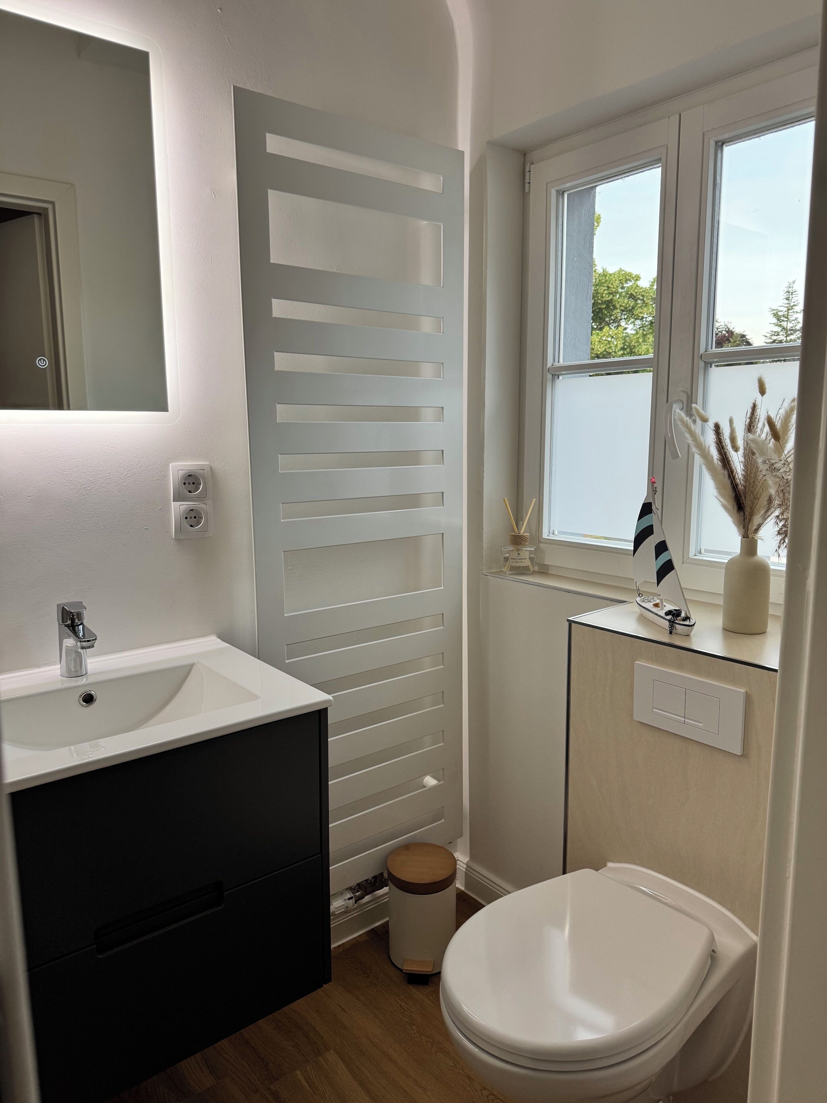 Dusche, Handtücher, Seife, Toilettenpapier