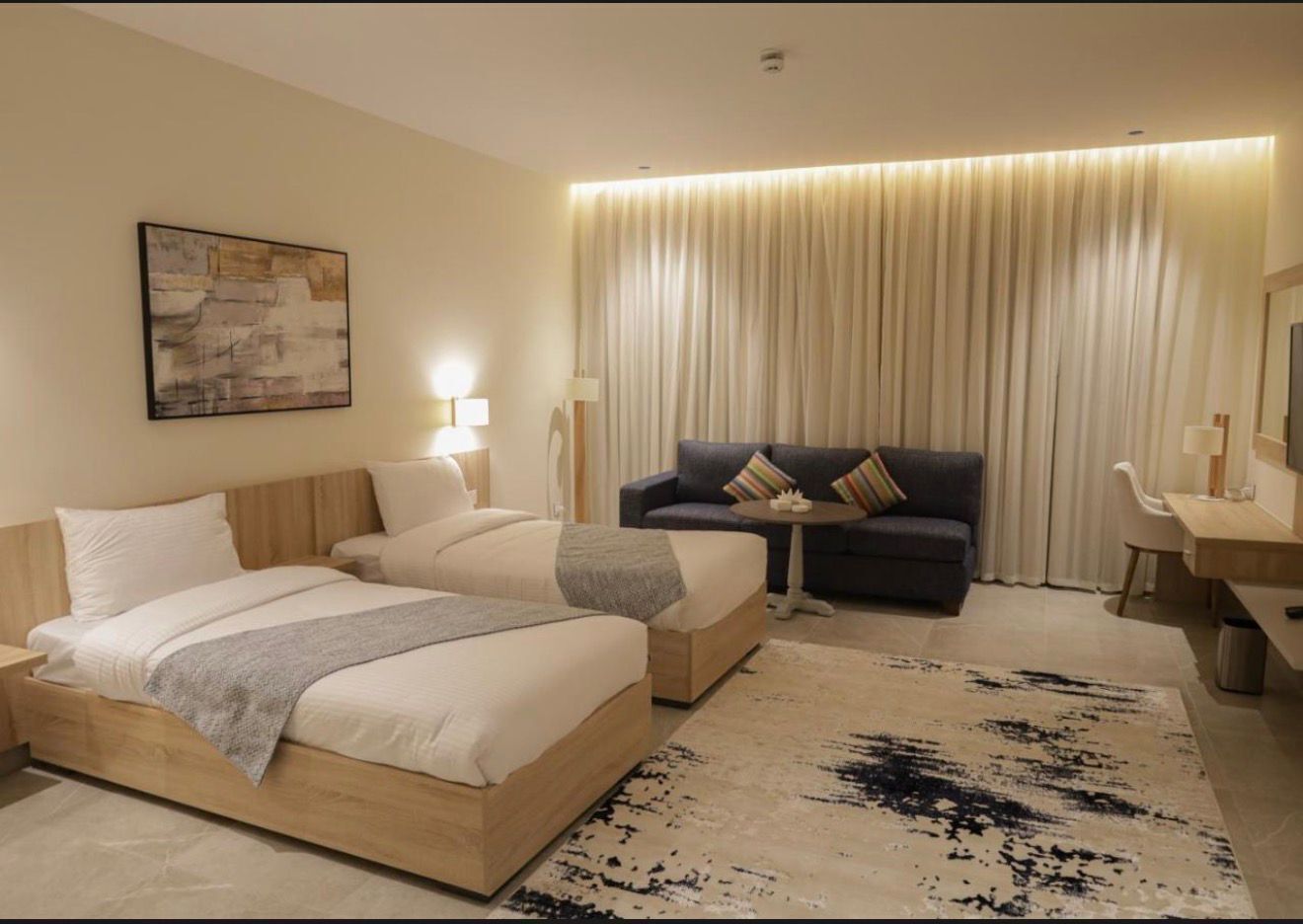 Standard-Zweibettzimmer, Stadtblick | Bügeleisen/Bügelbrett