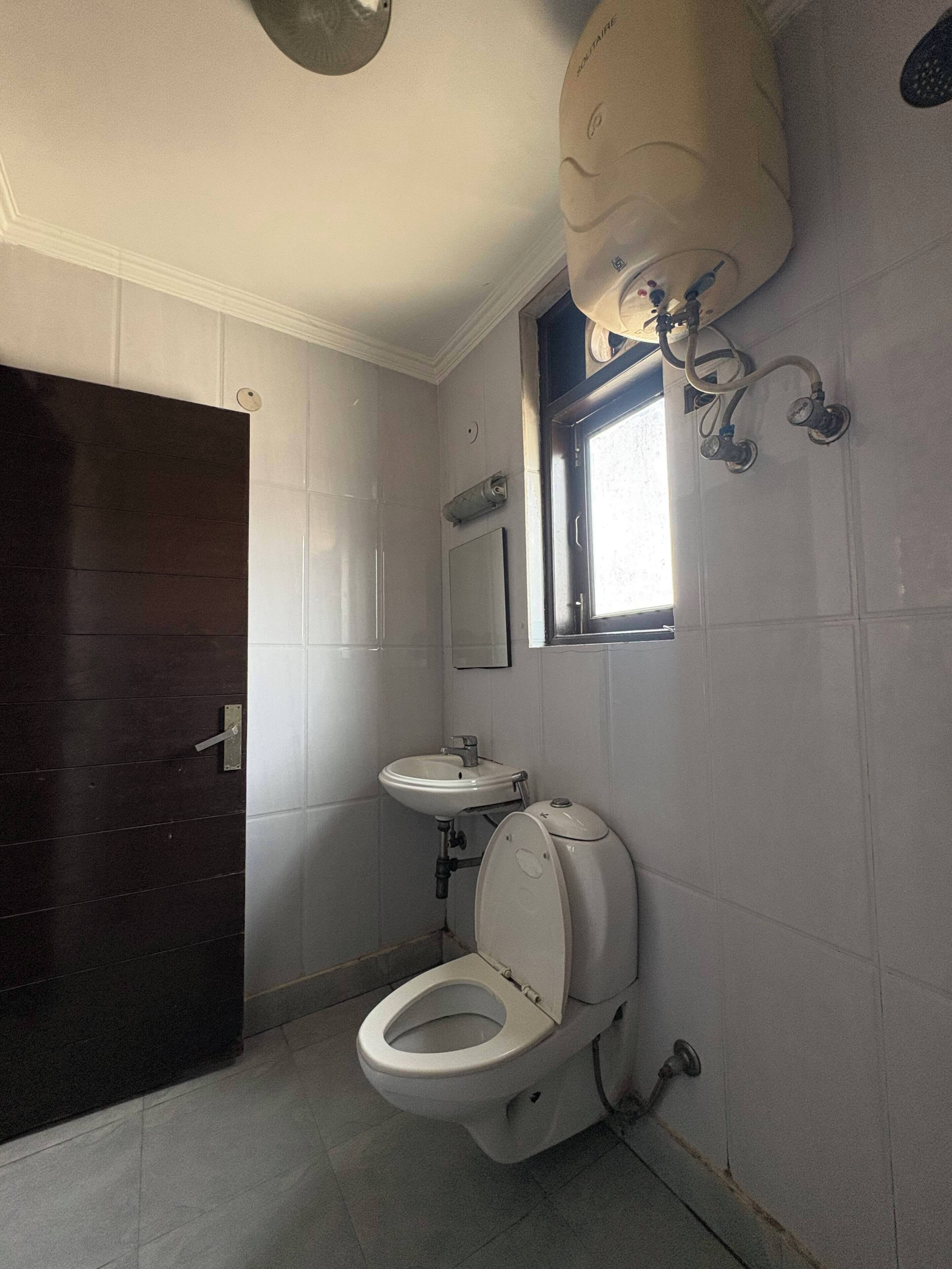 Deluxe Double Room, Balcony, Garden View | Bathroom