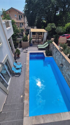 Pool - Spacious 4-bedroom house with private pool in Boka Bay (Tivat)