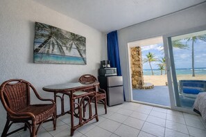 Interior - Palms Resort & Beach - Standard Queen Room (Christiansted)