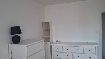 Shared Dormitory, 1 Bedroom, Accessible | 1 bedroom