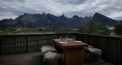 Fredly, beautiful home in Fredvang