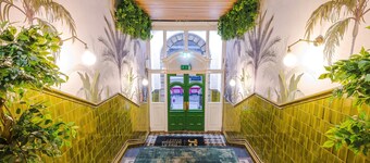 Modern 2BR Apartment Leeds Centre