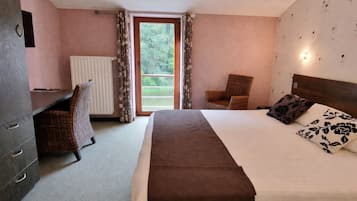 Standard Double Room | Free WiFi