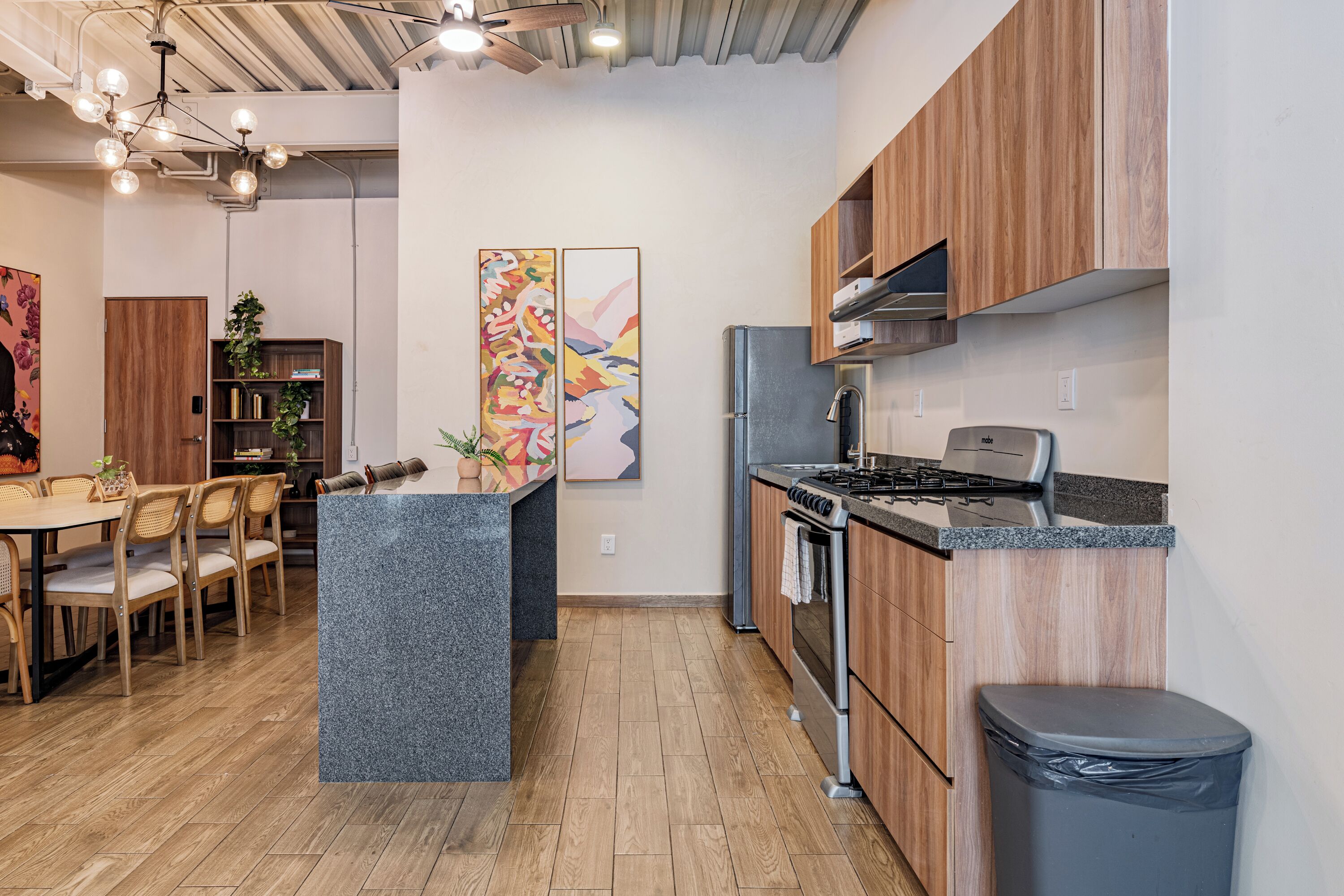 Private kitchen