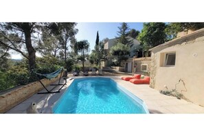 Pool - Vrbo Property (Marseille)