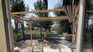 Interior - Villa Palama - Living room with heated pool & nature view (Marseille)