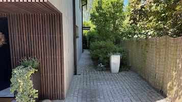 Villa, 2 Bedrooms, Smoking, Terrace | Kawasan hartanah