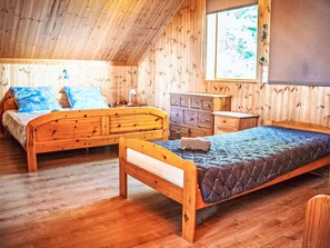 WiFi (無料)