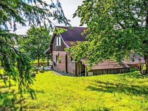 Exterior - Wonderful private villa for 8 guests with WIFI, TV, pets allowed and panoramic view (Aš)