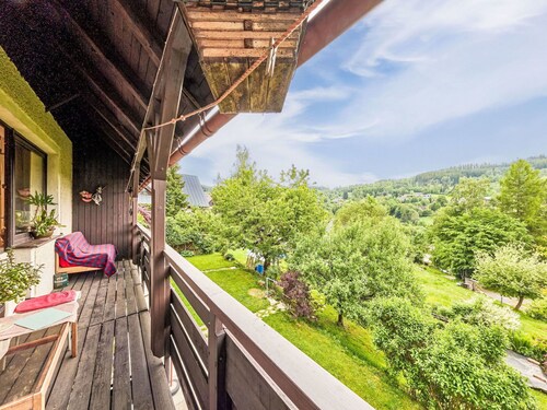 Lovely apartment for 16 guests with private pool, WIFI, TV, patio and pets allowed