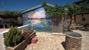 Terrace/patio - Entrefrutales - Rural House among Trees and Aromas (La Vilueña)