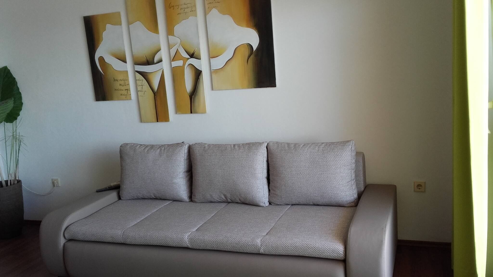 Apartment, Smoking, City View | Living room