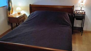 Fer et planche à repasser, Wi-Fi, draps fournis