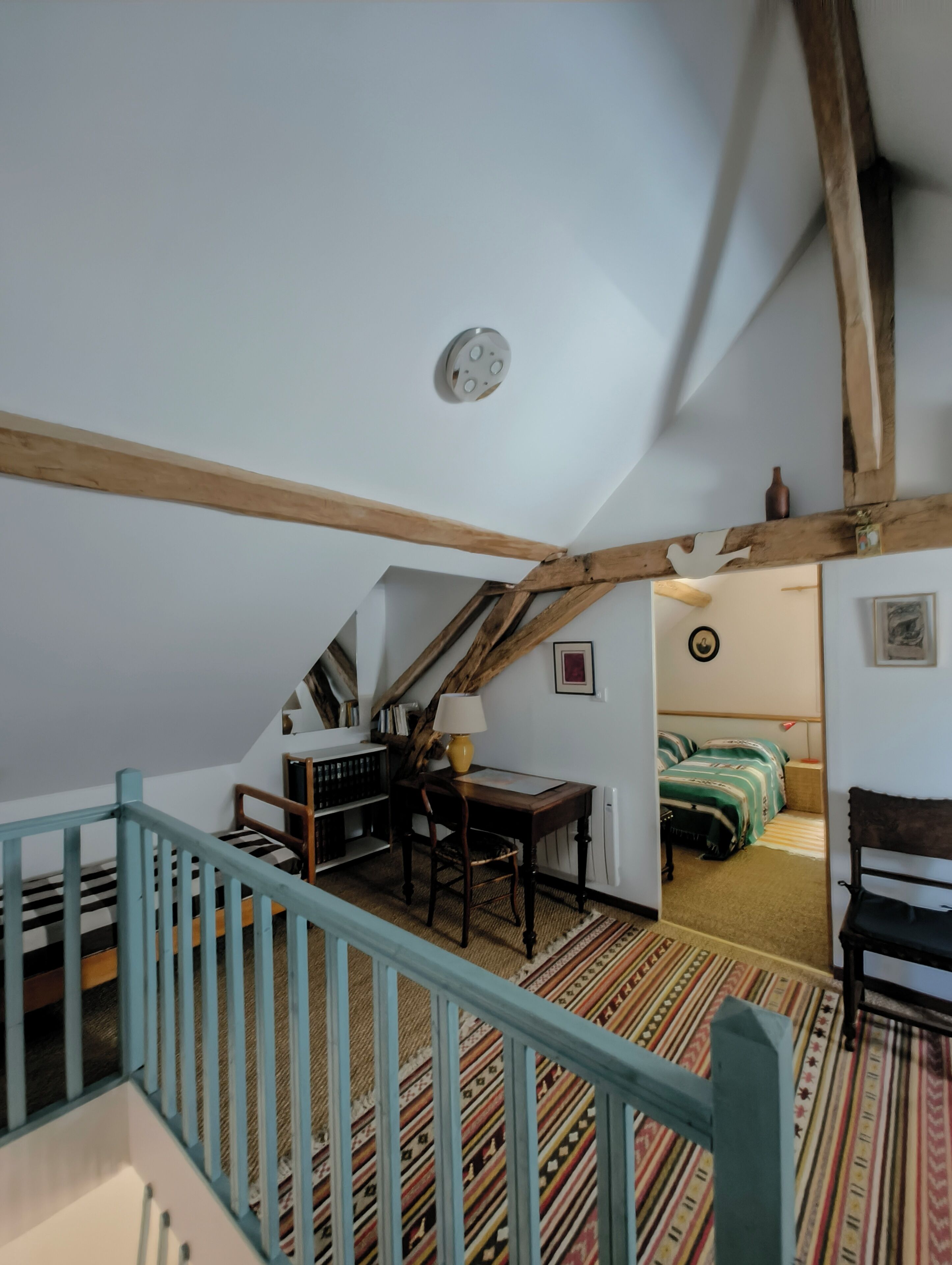 4 chambres, fer et planche à repasser, accès Internet, draps fournis