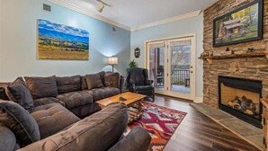Appartamento, letti multipli (Baskins Creek 101) | Area soggiorno