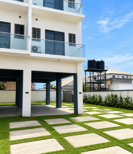 Ileero Homes: The Beach Front
