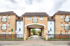 Exterior - GuestReady - Bright Retreat in London's Docklands (London)