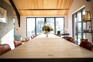 Dining - Threshing Barn, Egerton (Egerton)