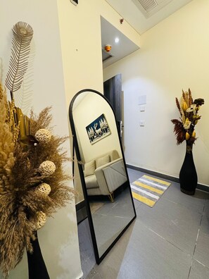 Deluxe Room | Interior - OnlyStay Villa Vista Galaxy BlueSapphire (Noida)