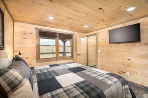 House, Multiple Beds (Peaceful Escape)