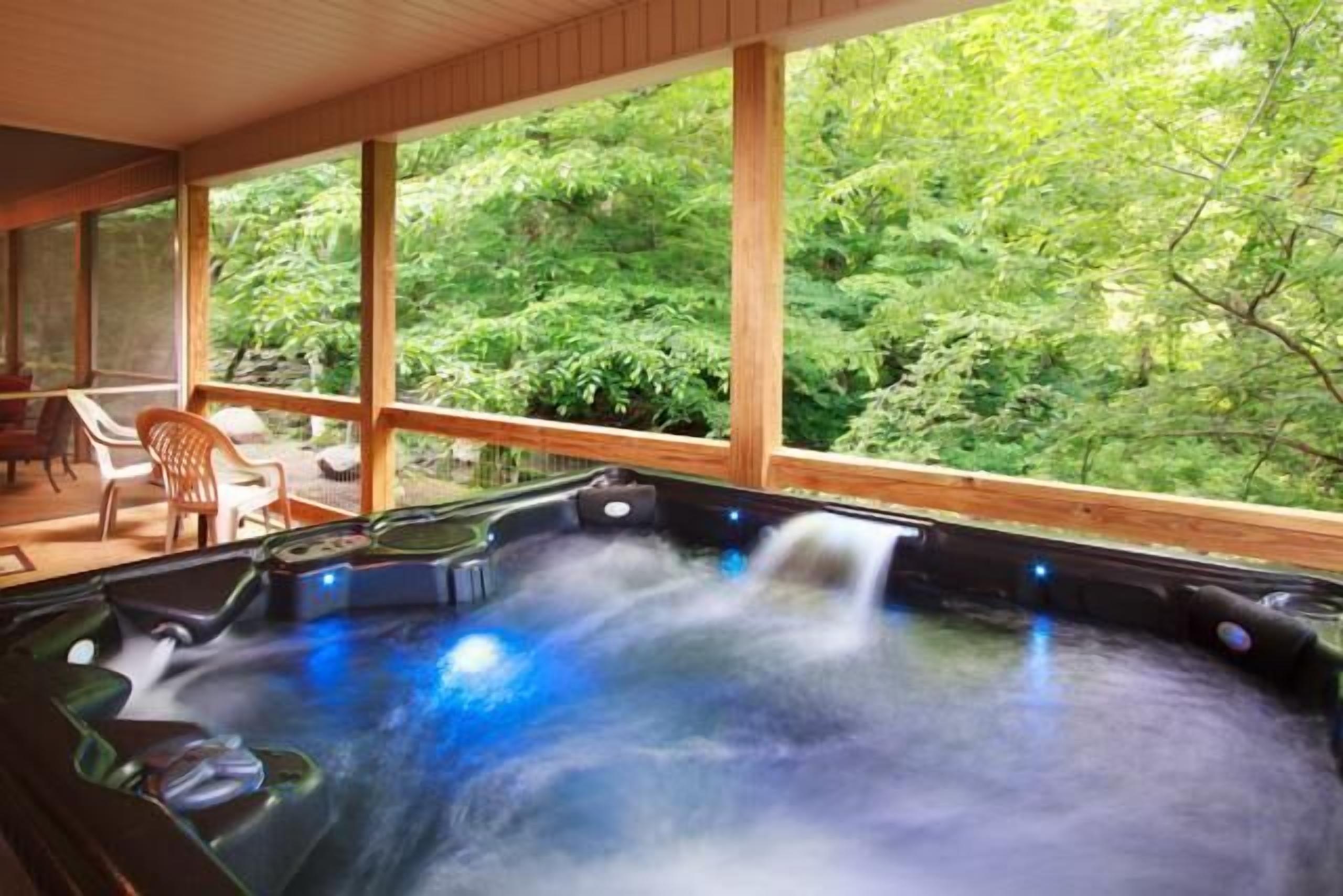House, Multiple Beds (Cork's Creekside) | Outdoor spa tub