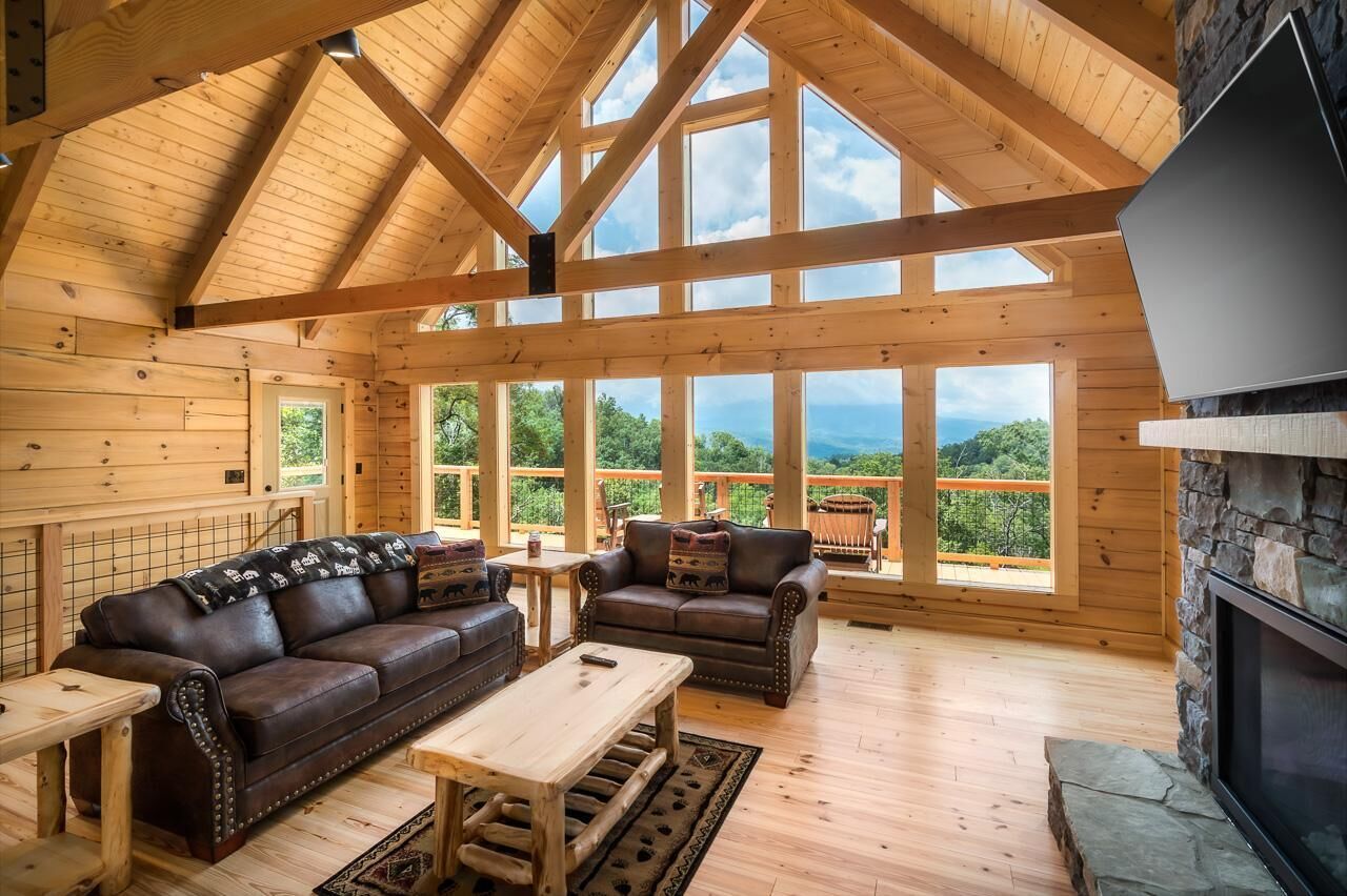 Casa, varias camas (Four Bears) | Área de sala de estar
