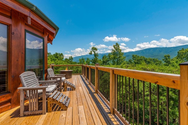 House, Multiple Beds (Pinnacle View Lodge) | Terrace/patio