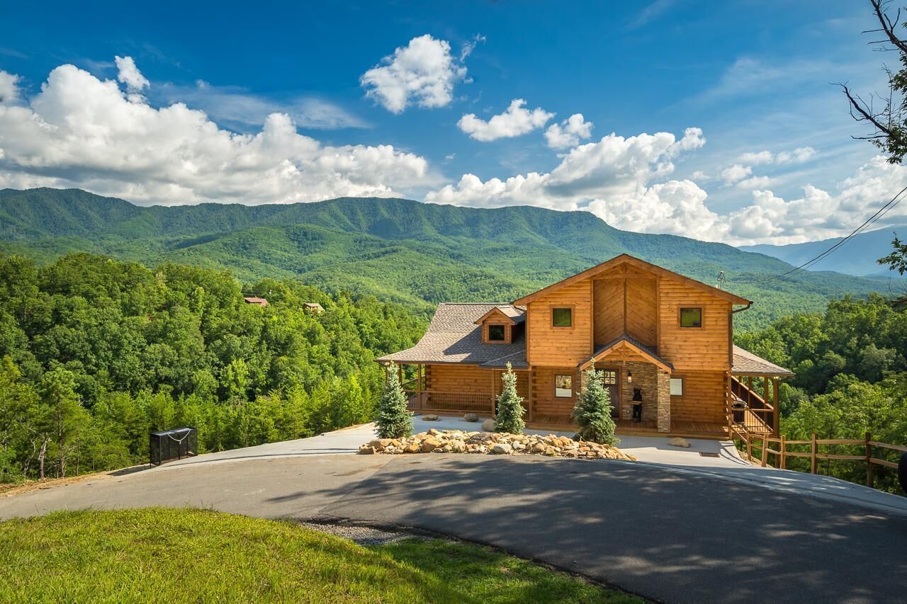 House, Multiple Beds (The Perfect Tenn) | Exterior